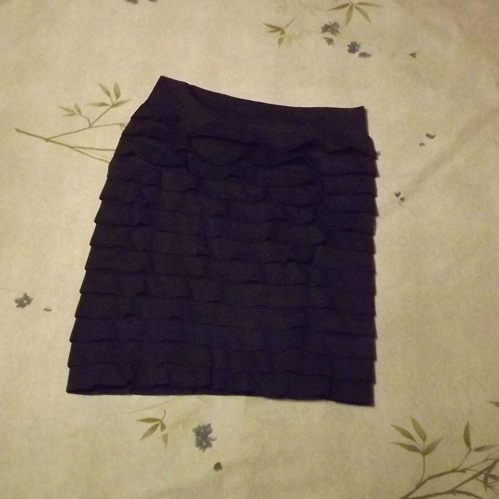 New Ruffled Bodycon Mini Skirt